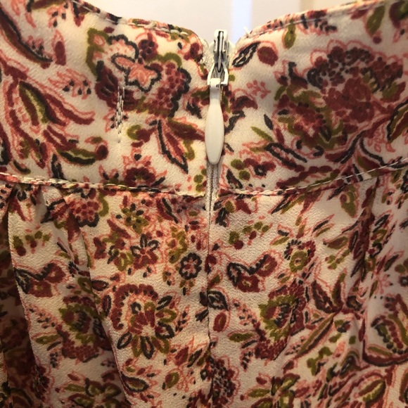 NWOT Beautiful Boho High-waisted Floral Maxi Skirt - Picture 5 of 7